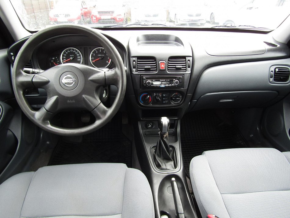 Nissan Almera 1.5 16V 