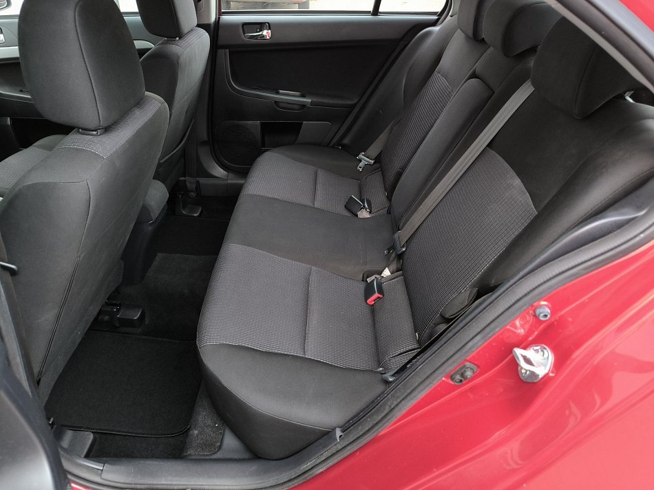 Mitsubishi Lancer 1.8 16V  Sportback