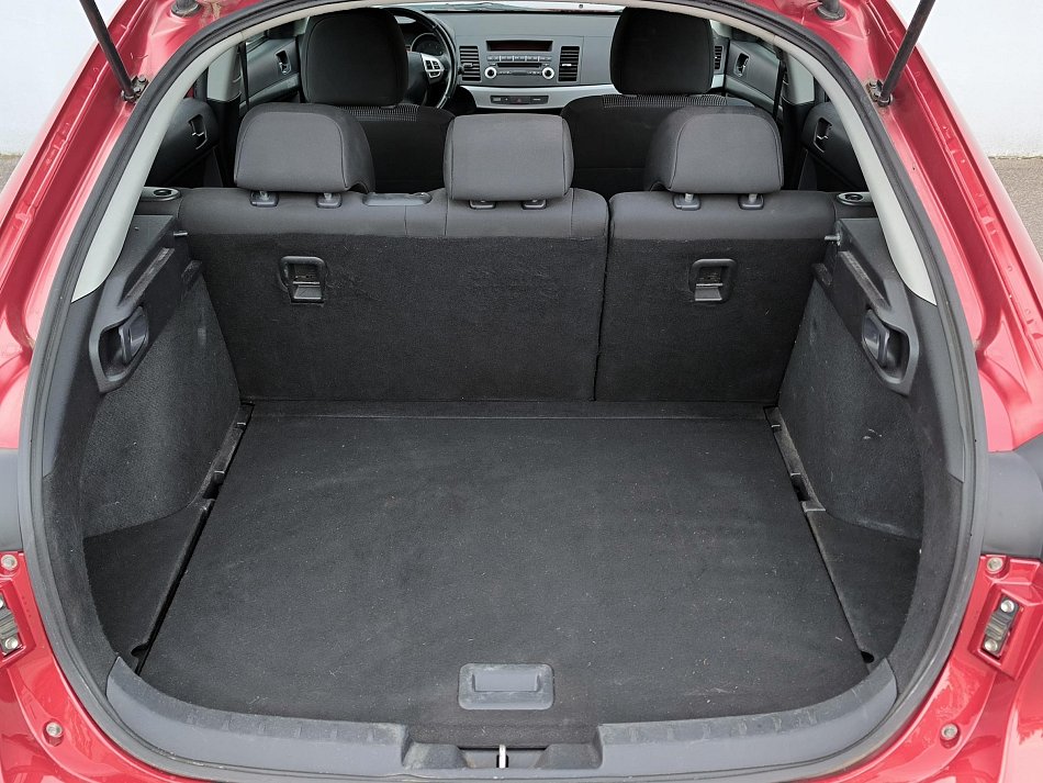 Mitsubishi Lancer 1.8 16V  Sportback