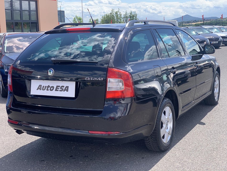 Škoda Octavia II 1.2 TSi Elegance