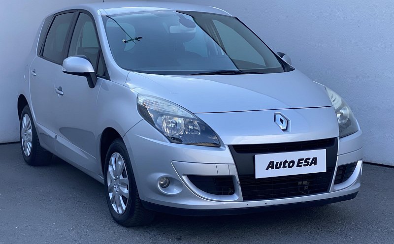 Renault Scénic 2.0dCi Dynamique