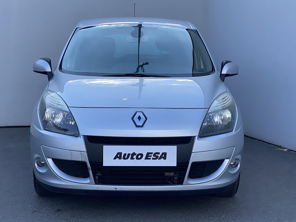 Renault Scénic 2.0dCi Dynamique