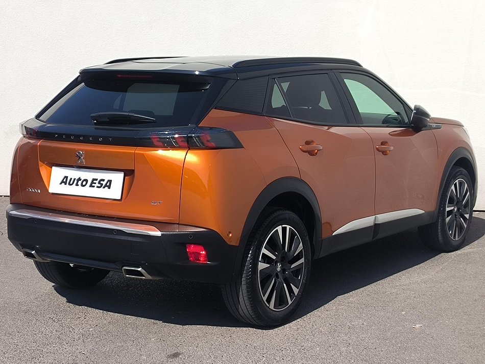 Peugeot 2008 1.2 PT GT