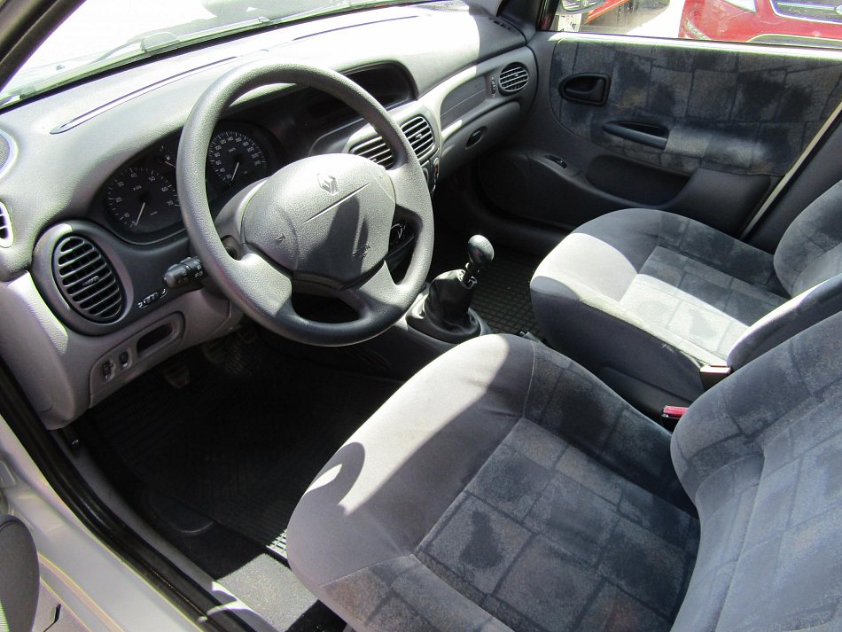 Renault Mégane 1.6i 