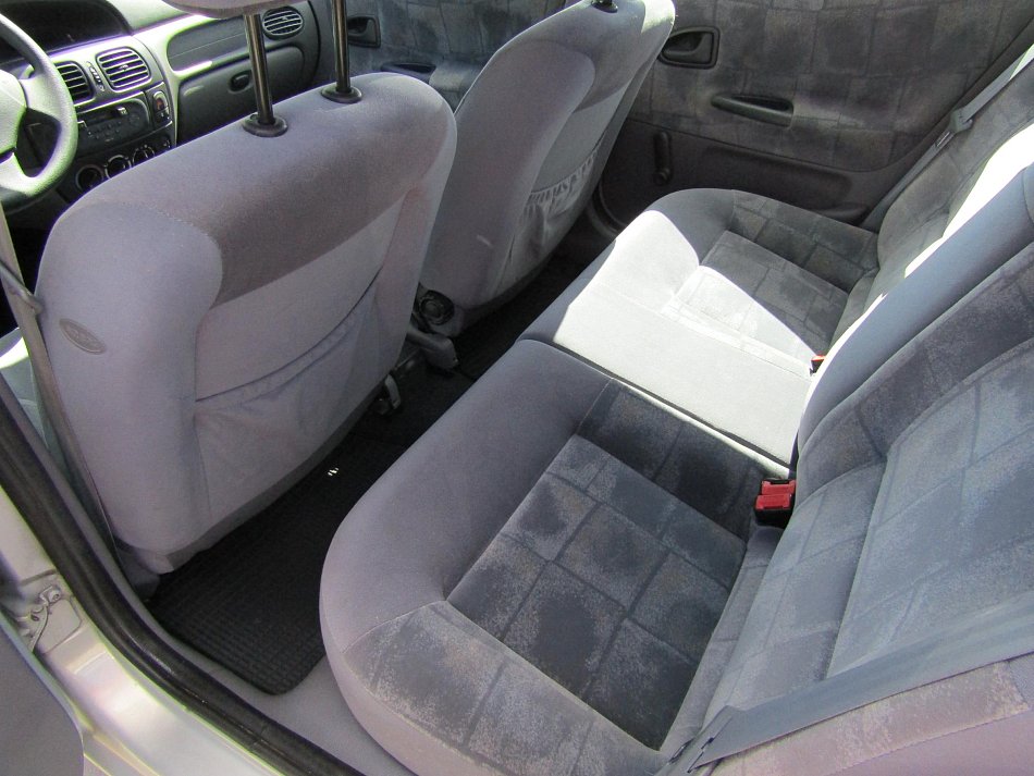Renault Mégane 1.6i 