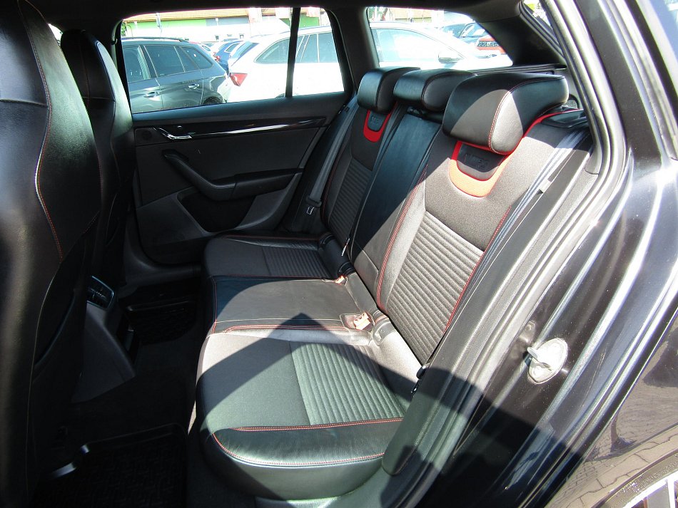 Škoda Octavia III 2.0 TDi RS