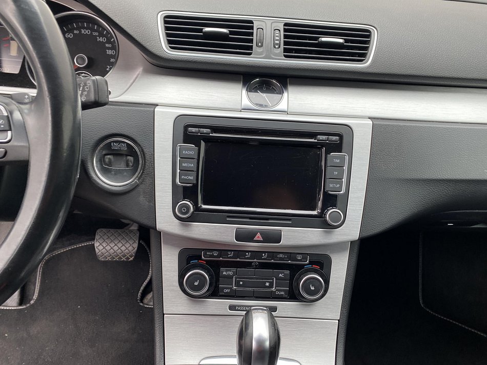 Volkswagen Passat 2.0 TDi Highline