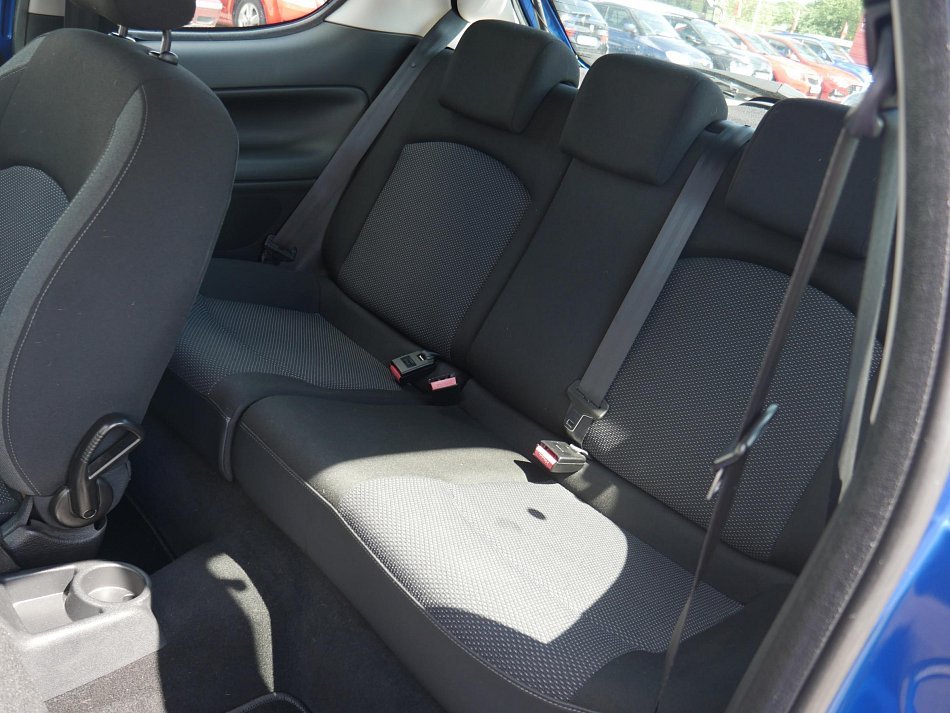 Peugeot 206 1.4i  +
