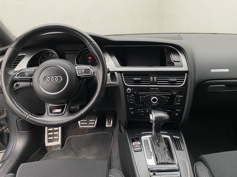 Audi A5 2.0 TFSI S-line Quattro