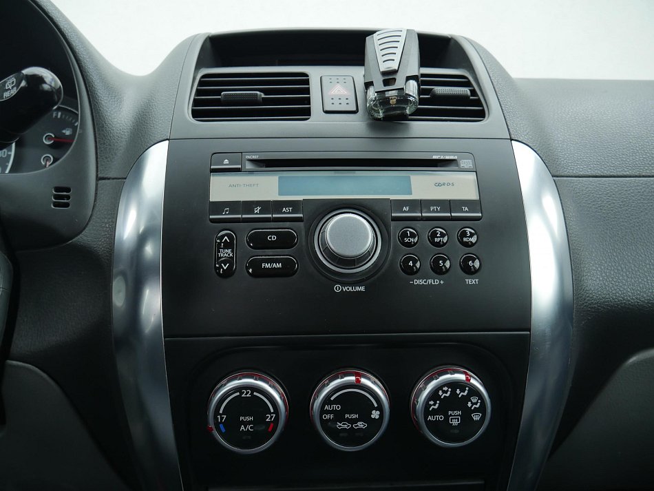 Suzuki SX4 1.5i 
