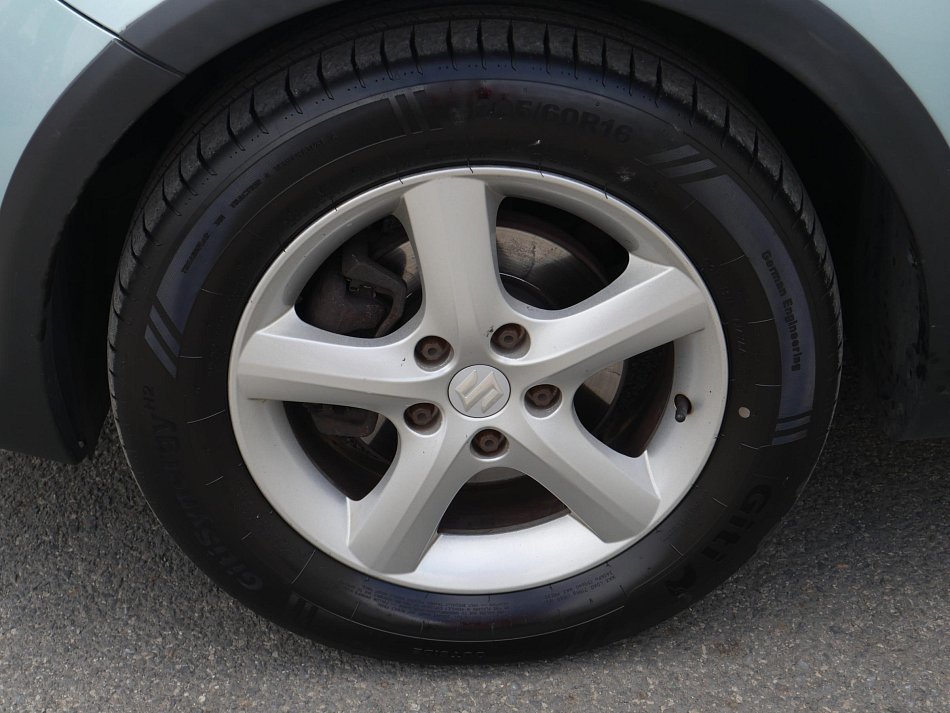 Suzuki SX4 1.5i 