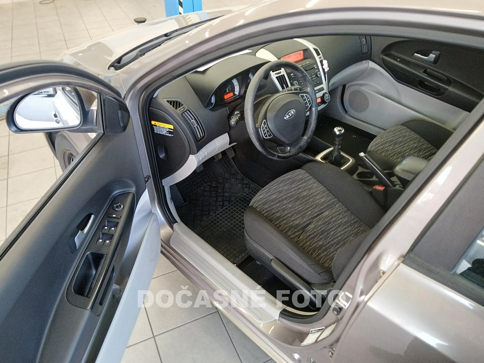 Kia Ceed 1.4 16V 