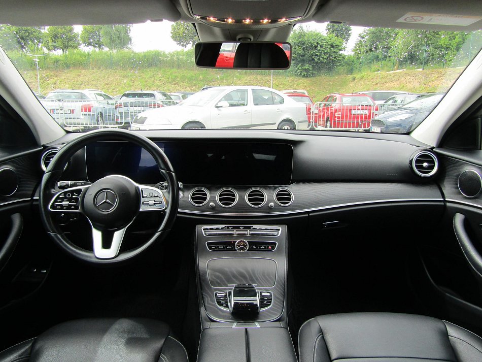 Mercedes-Benz Třída E 3.0CDi  E 400d 4MATIC