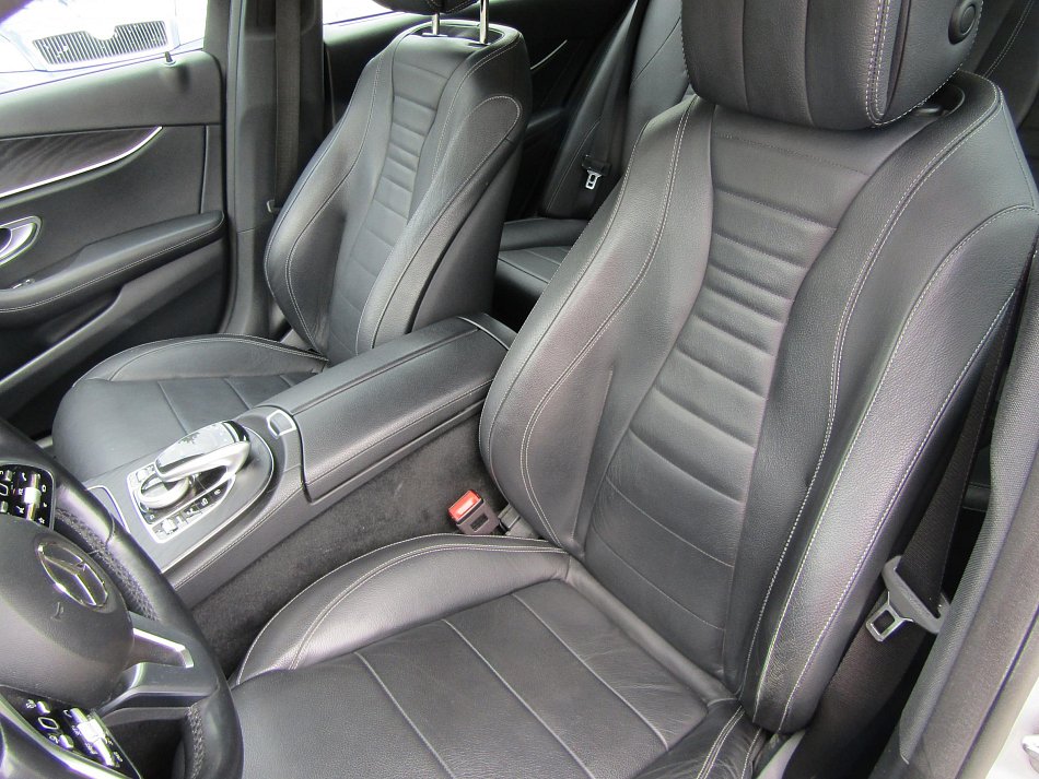 Mercedes-Benz Třída E 3.0CDi  E 400d 4MATIC
