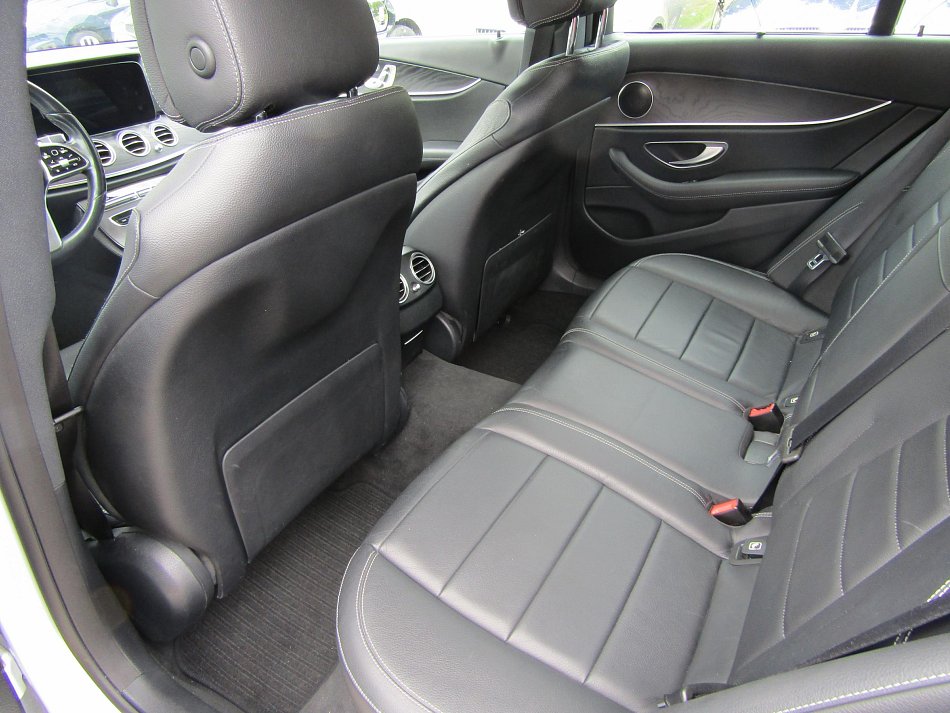 Mercedes-Benz Třída E 3.0CDi  E 400d 4MATIC