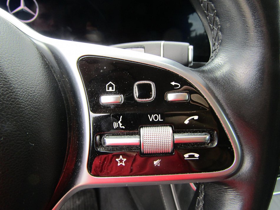 Mercedes-Benz Třída E 3.0CDi  E 400d 4MATIC