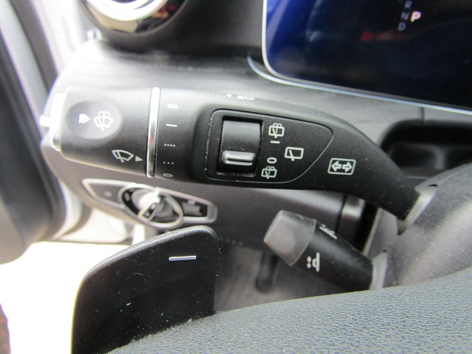 Mercedes-Benz Třída E 3.0CDi  E 400d 4MATIC