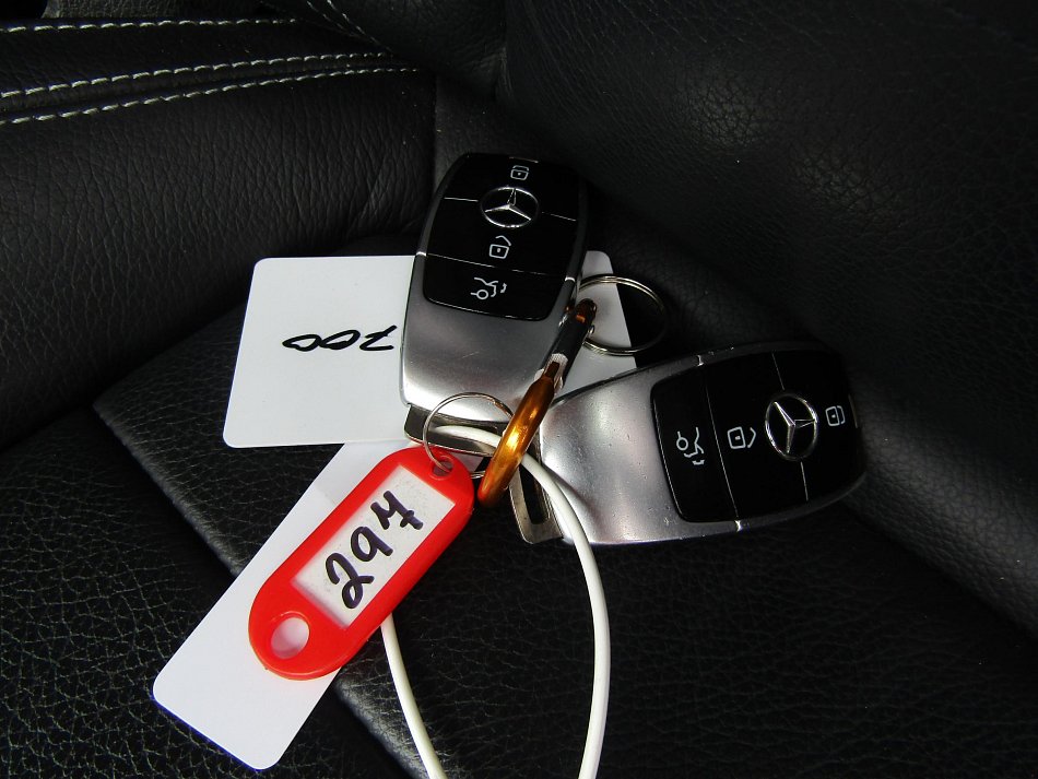 Mercedes-Benz Třída E 3.0CDi  E 400d 4MATIC