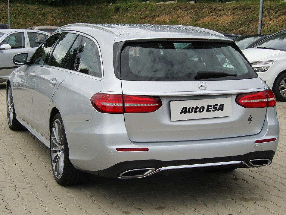 Mercedes-Benz Třída E 3.0CDi  E 400d 4MATIC