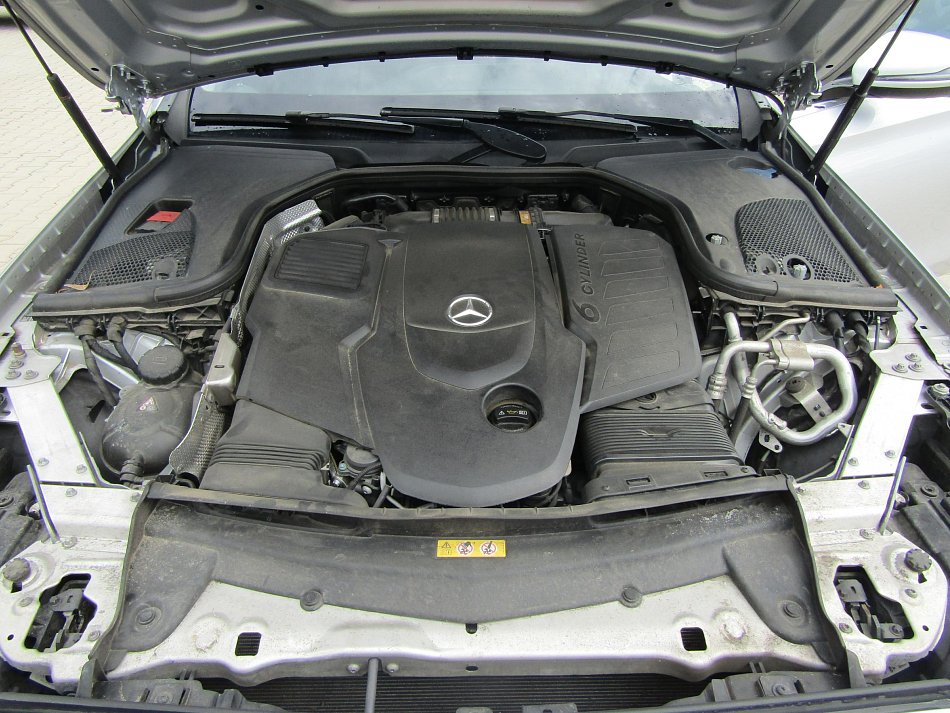 Mercedes-Benz Třída E 3.0CDi  E 400d 4MATIC
