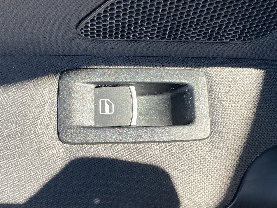 Volkswagen Touran 1.6 TDi CROSS