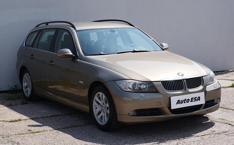 BMW Řada 3 2.5i 