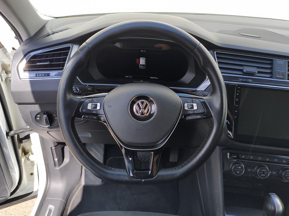 Volkswagen Tiguan 2.0 TDi R-Line 4MOTION