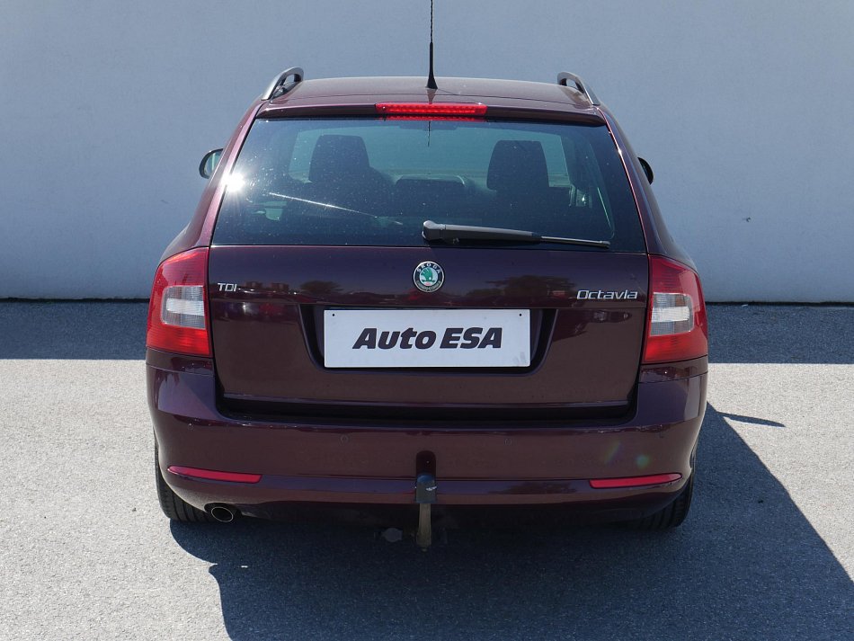 Škoda Octavia II 1.6 TDi Elegance
