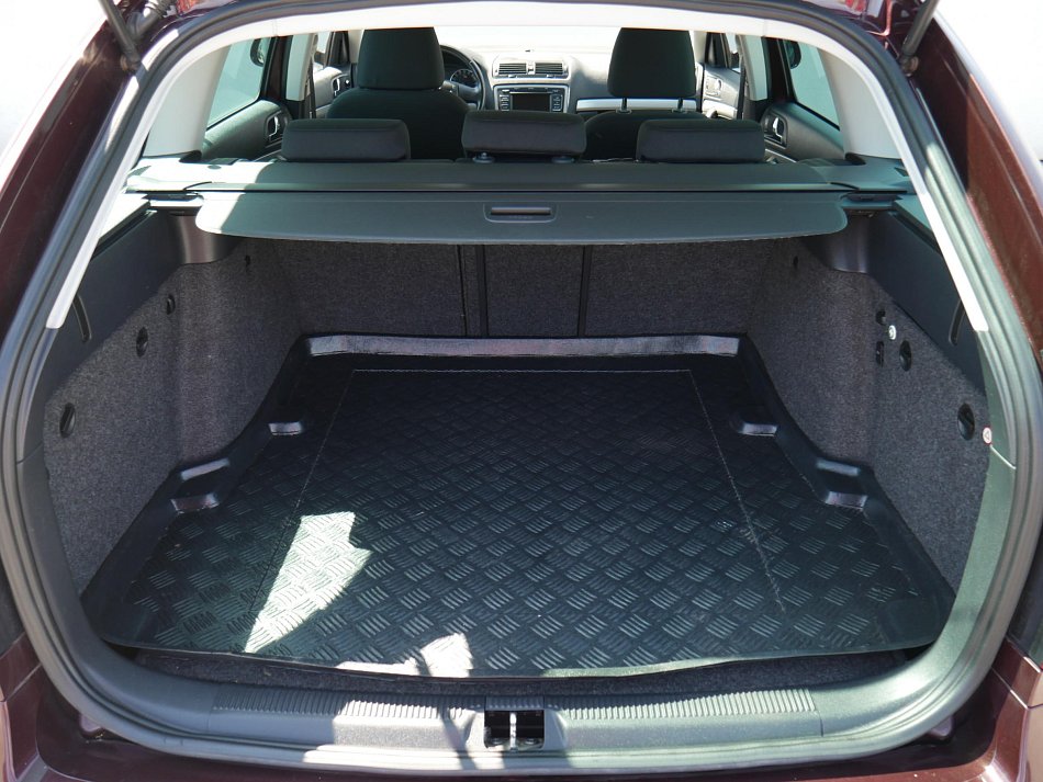 Škoda Octavia II 1.6 TDi Elegance
