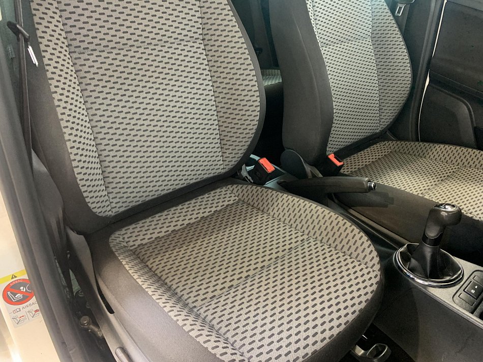 Škoda Fabia II 1.6 TDi Ambiente