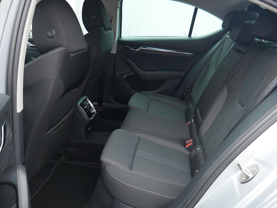 Škoda Octavia IV 2.0 TDi Style