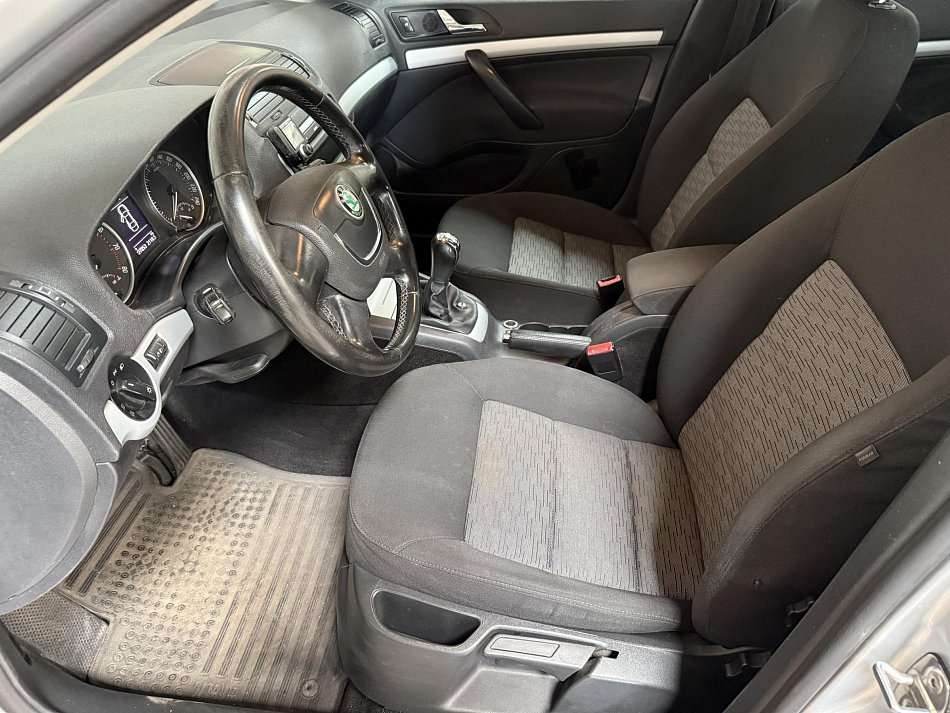 Škoda Octavia II 1.4 TSI Ambiente