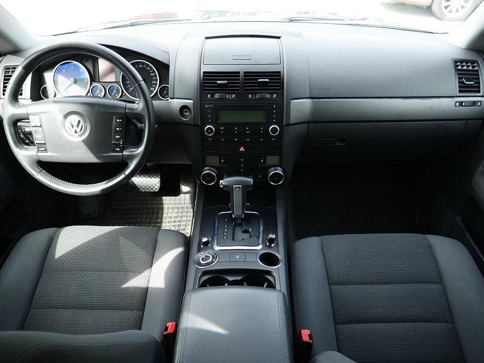 Volkswagen Touareg 2.5 TDi  4x4