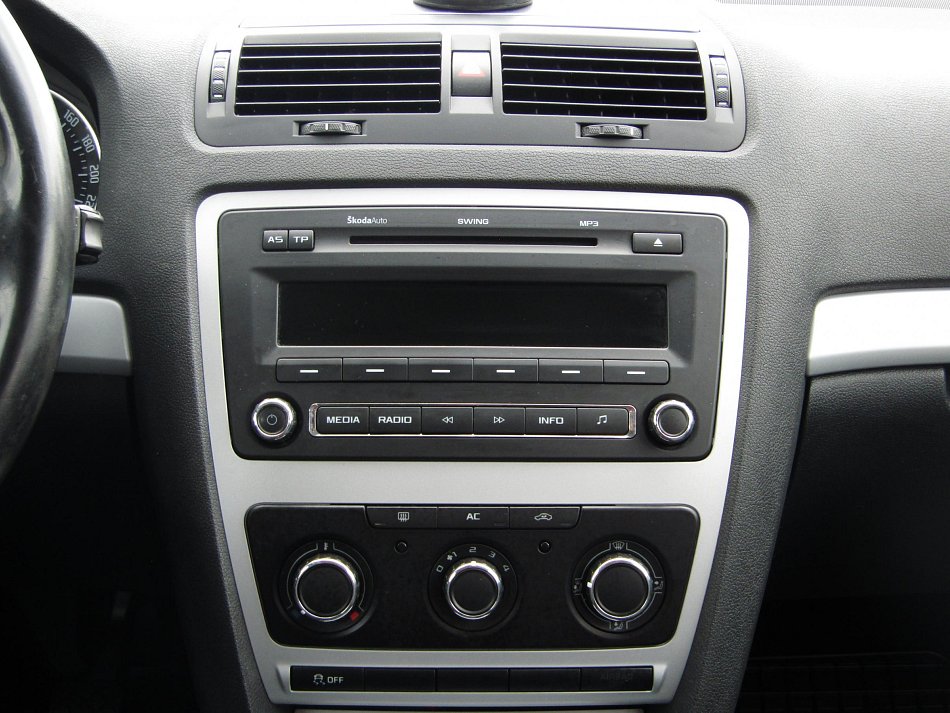 Škoda Octavia II 1.2 TSi Ambiente