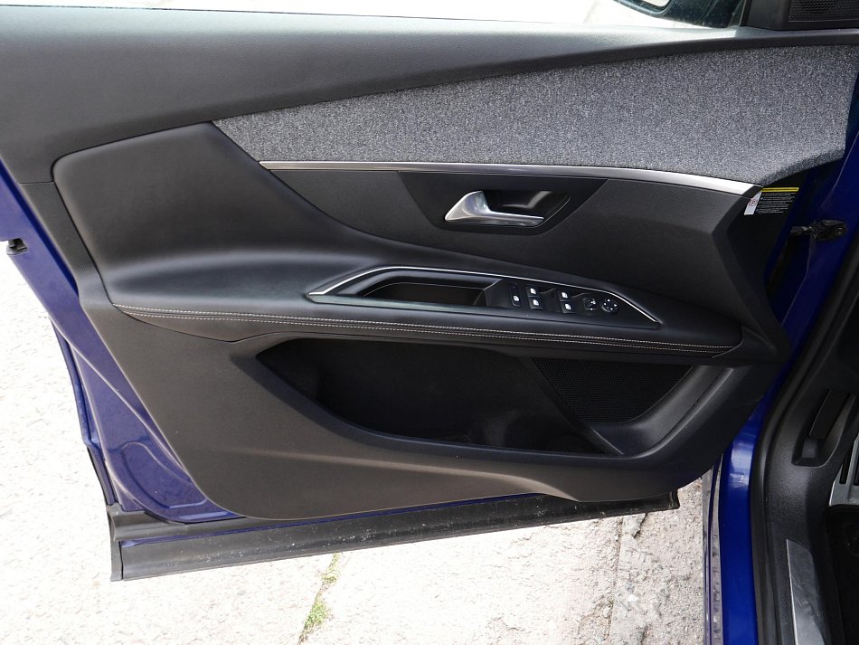 Peugeot 3008 1.2 PT GT Line