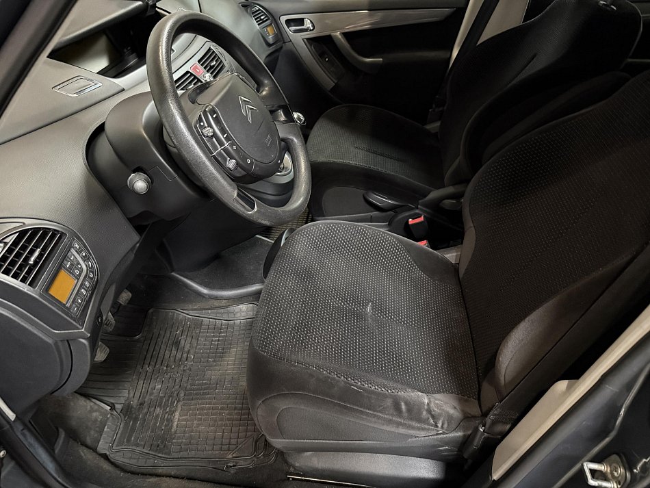 Citroën C4 Picasso 1.8i 