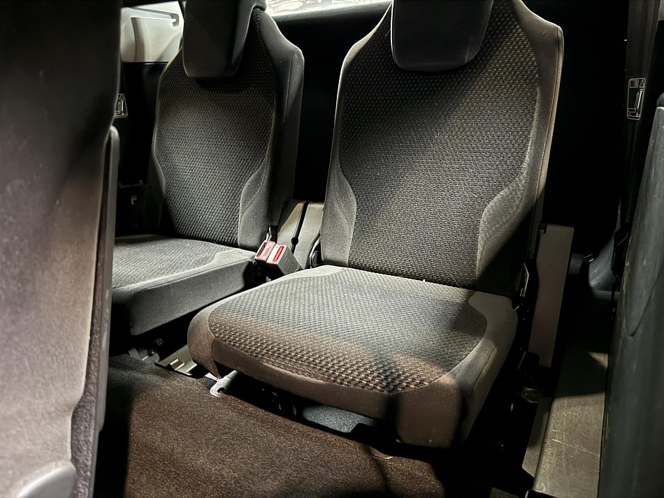 Citroën C4 Picasso 1.8i 