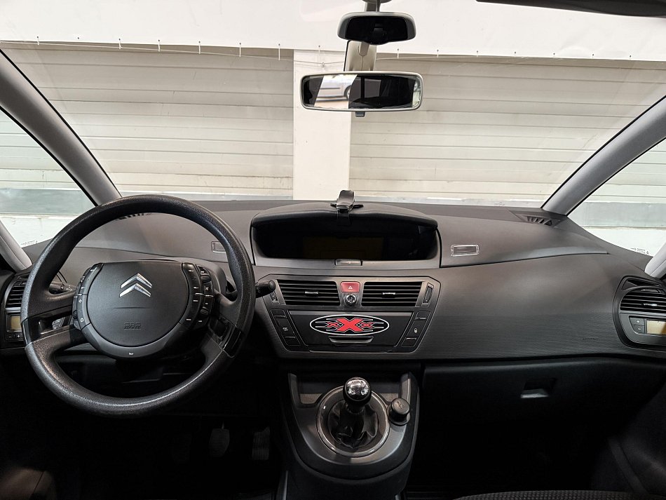 Citroën C4 Picasso 1.8i 