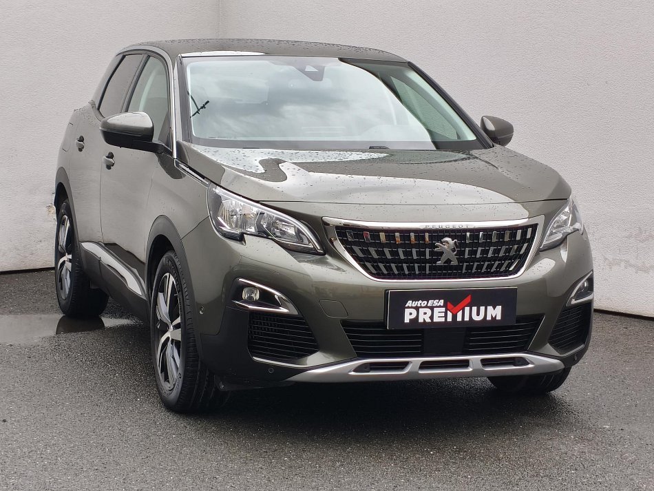 Peugeot 3008 1.2 PT Allure