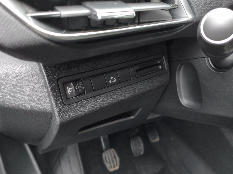 Peugeot 3008 1.2 PT Allure