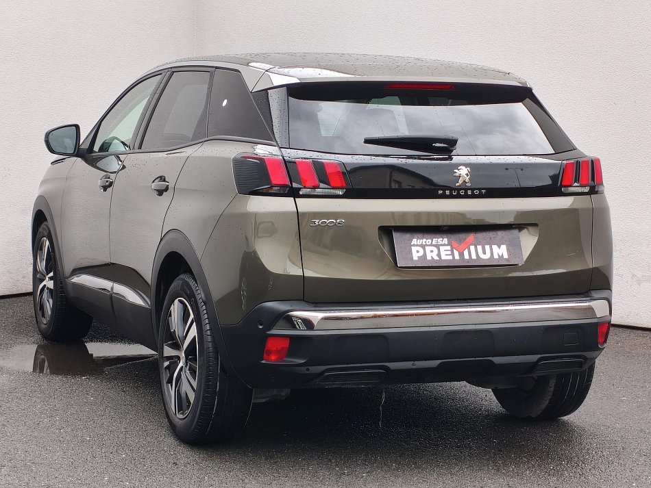 Peugeot 3008 1.2 PT Allure