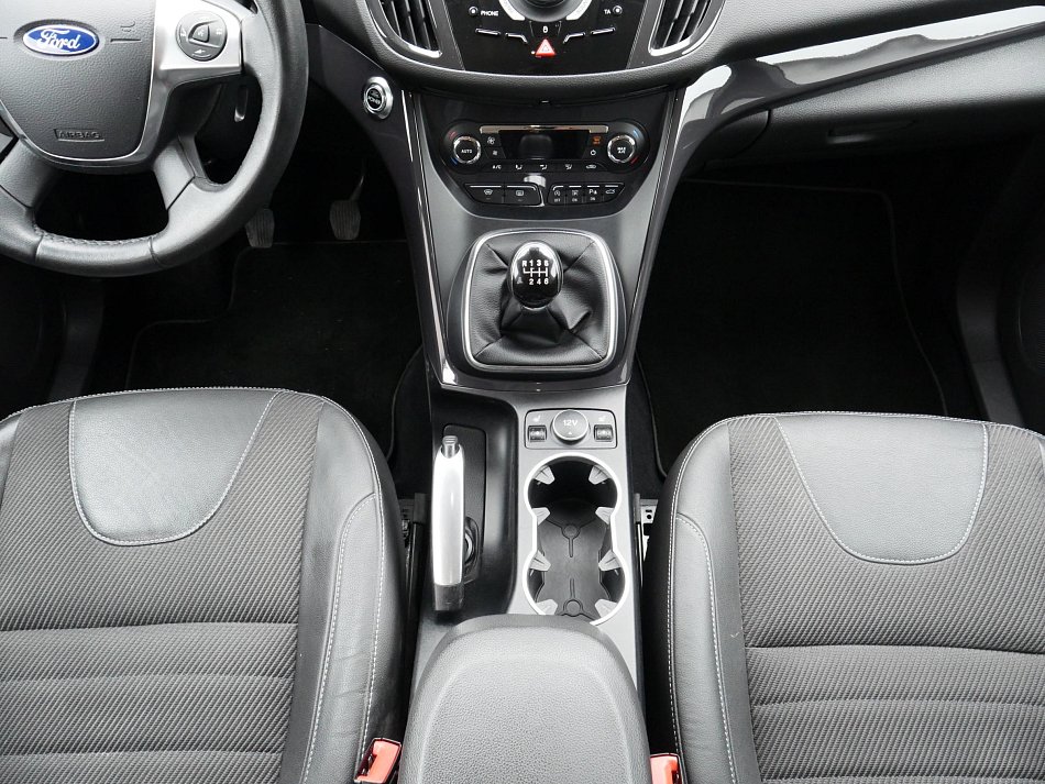 Ford Kuga 1.6 EB Titanium