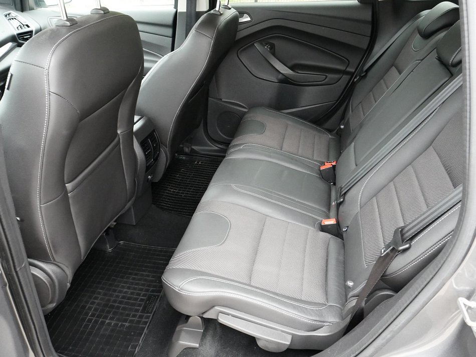 Ford Kuga 1.6 EB Titanium