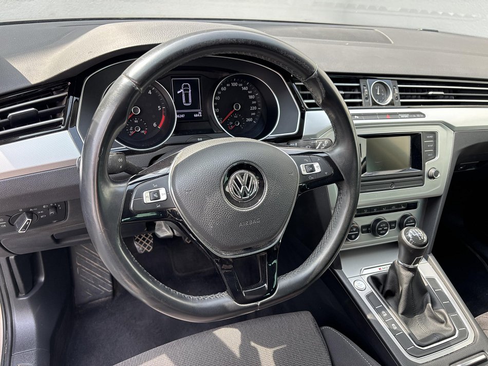 Volkswagen Passat 2.0 TDi Comfortline 4MOTION
