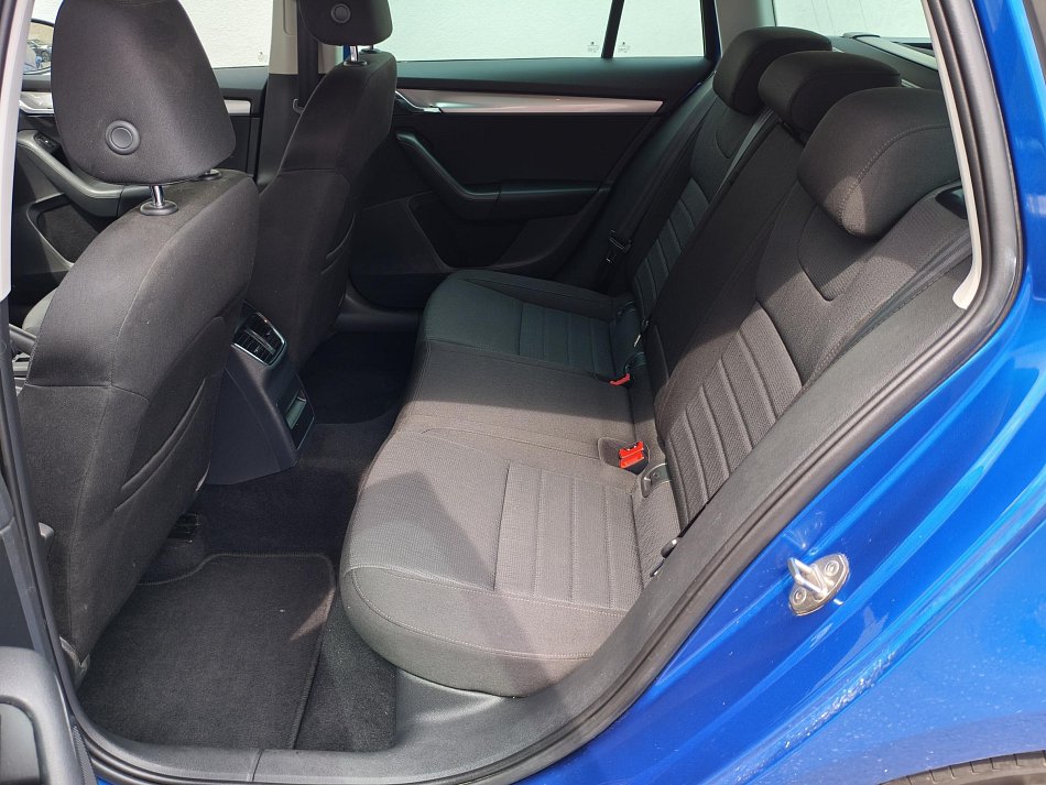Škoda Octavia III 2.0 TDi Style