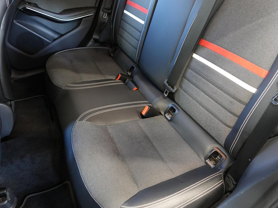Mercedes-Benz Třída A 1.6i 