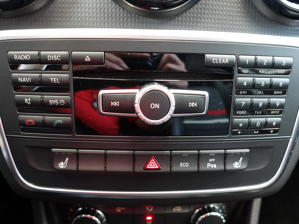 Mercedes-Benz Třída A 1.6i 