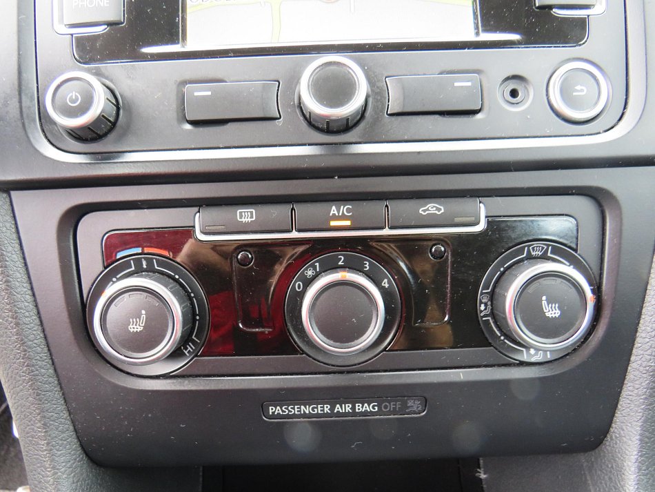 Volkswagen Golf 1.6 TDi 