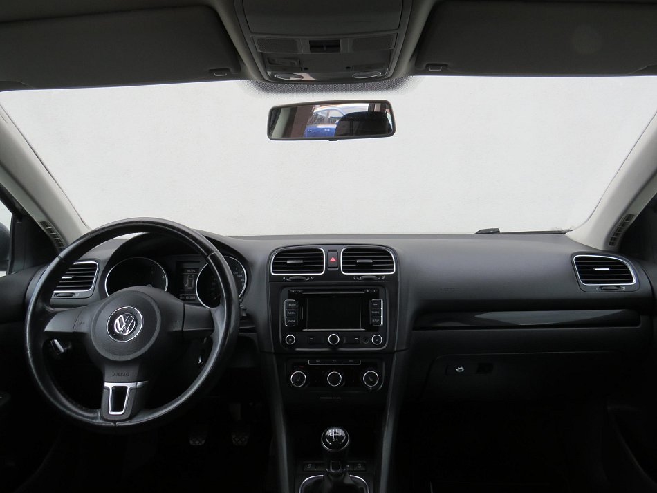Volkswagen Golf 1.6 TDi 