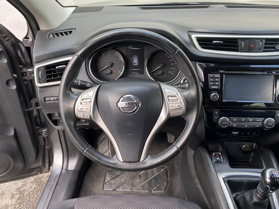 Nissan Qashqai 1.6 DiG-T N-Connecta